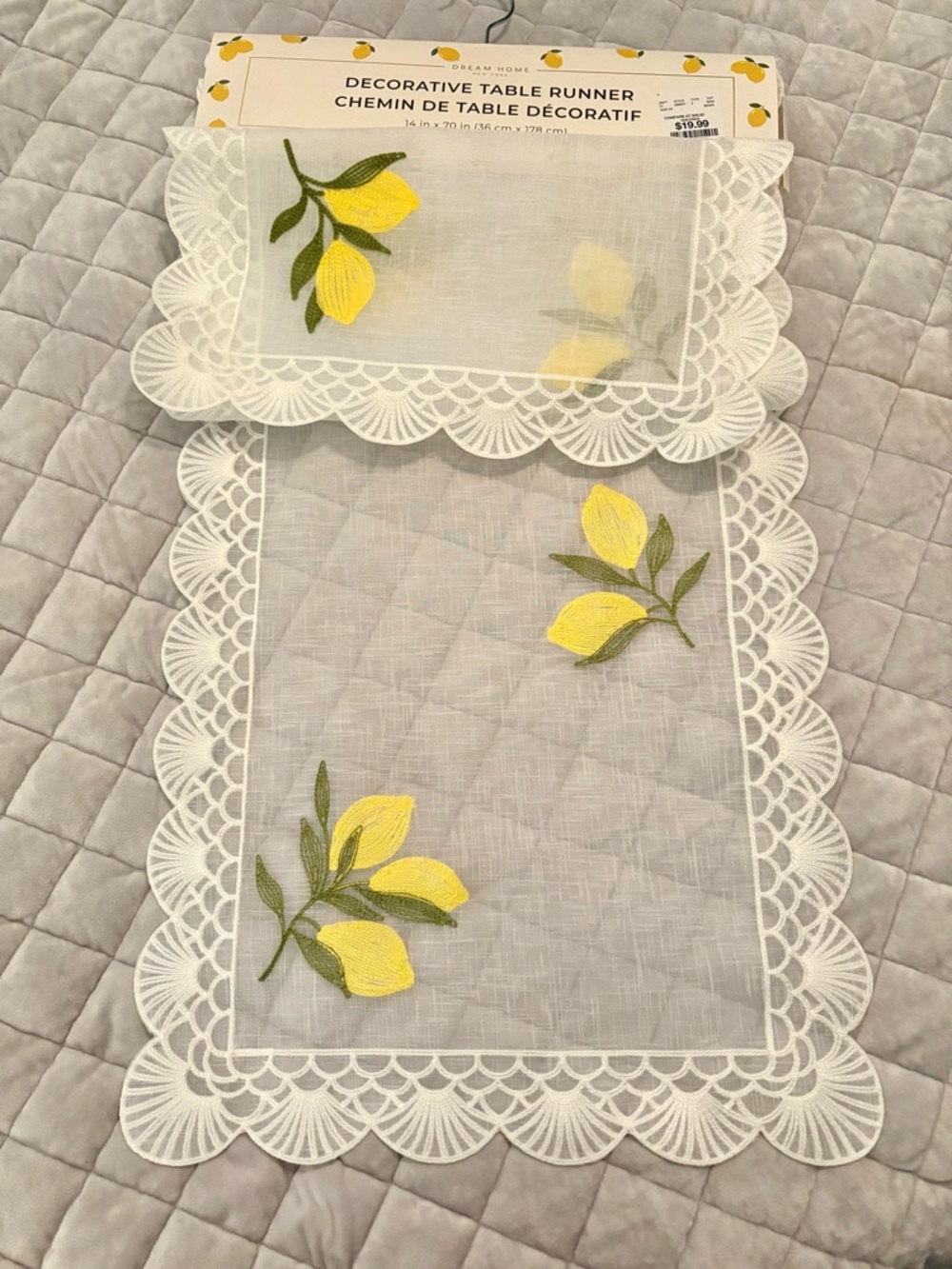 Lemon table runner